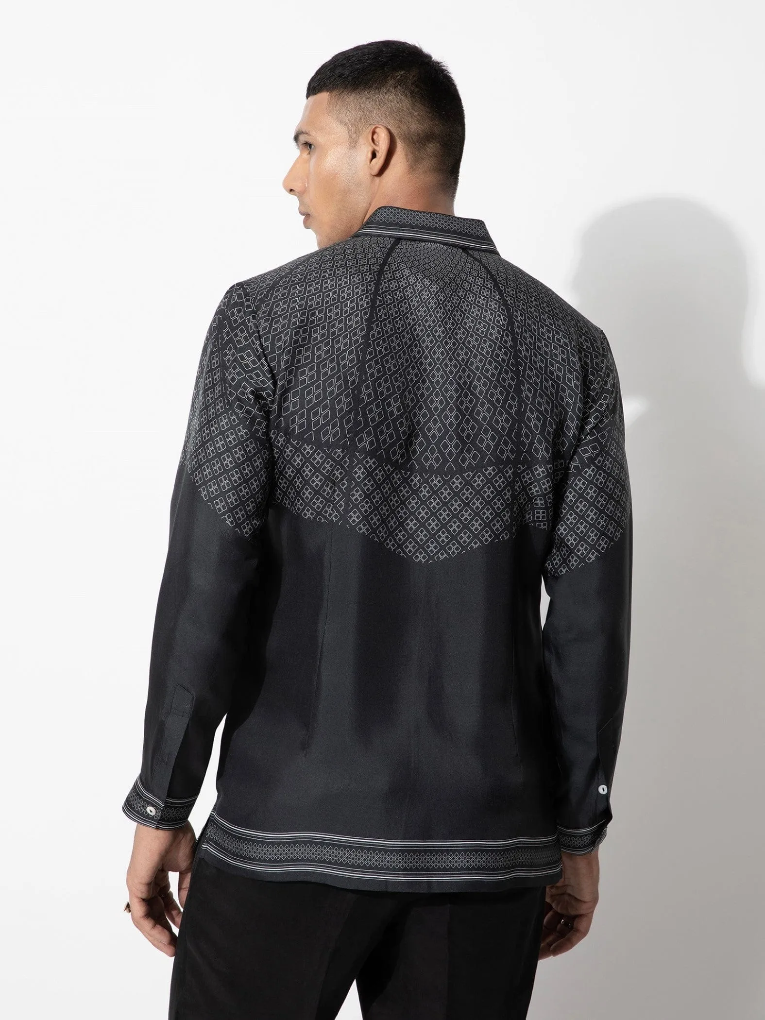 Mihrab Boxes Print Shirt