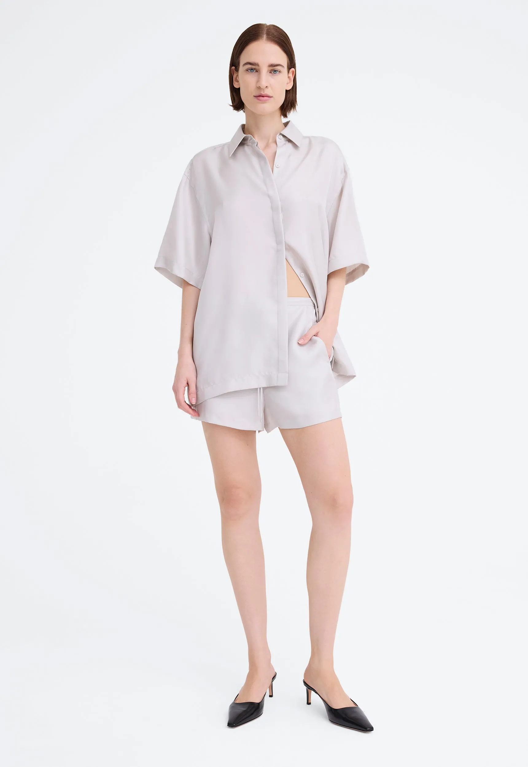 Rae Silk Short - Dore